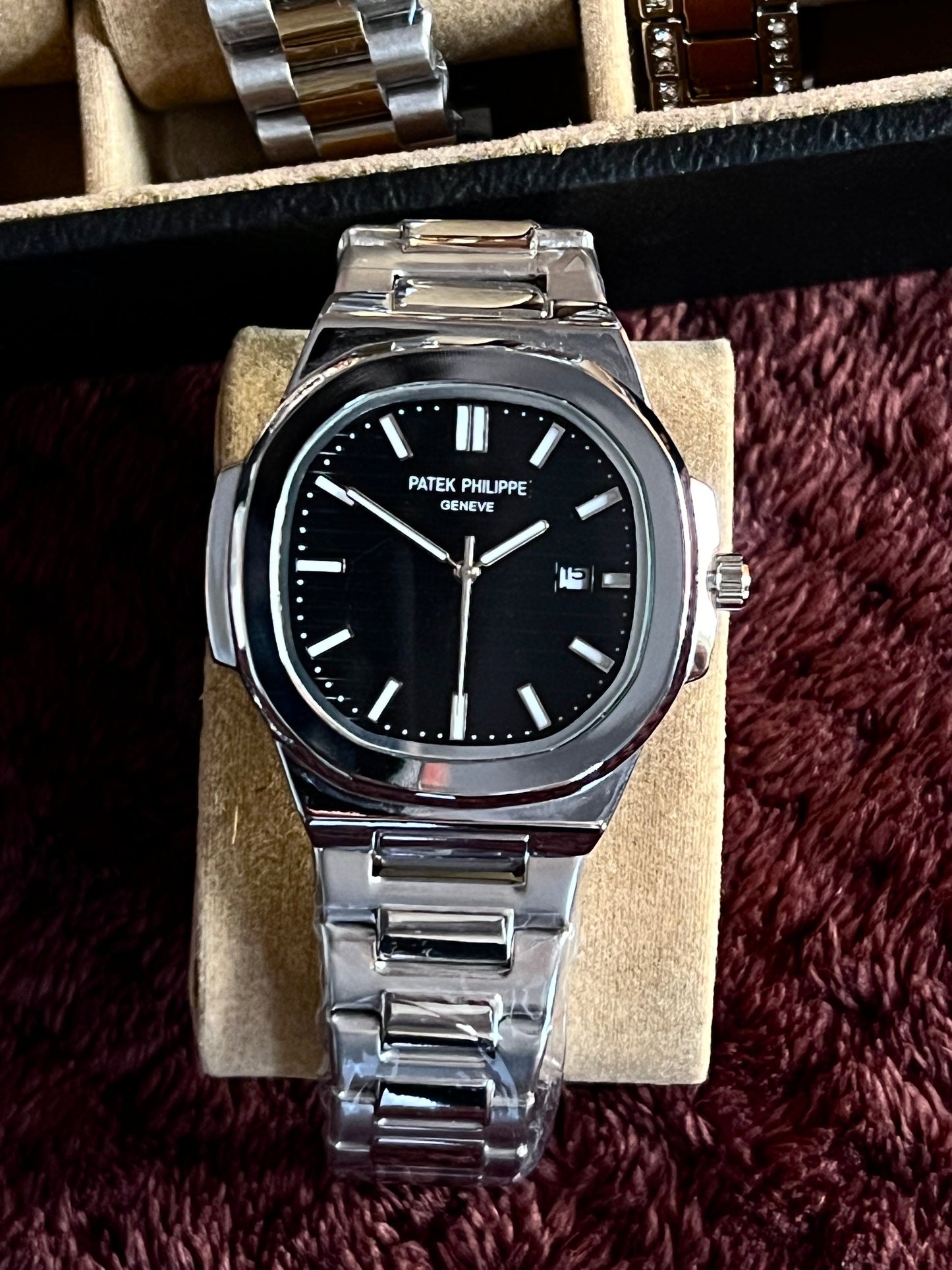 Patek Phillips Geneve with date