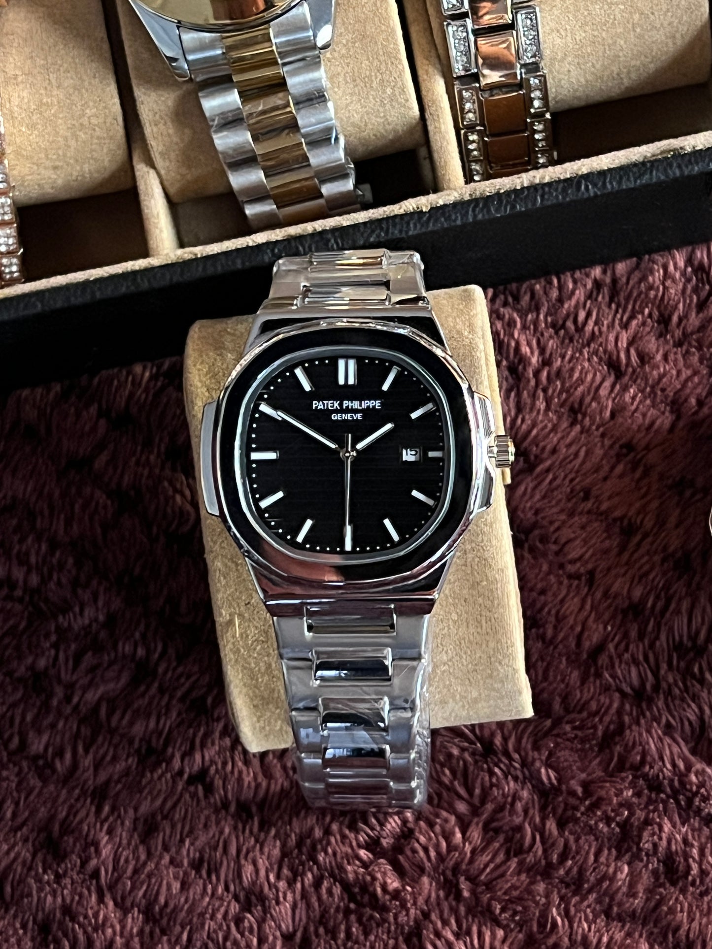 Patek Phillips Geneve with date